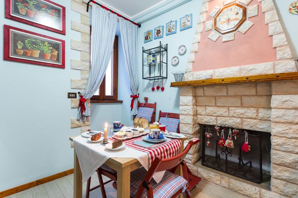 Bed And Breakfast A Casa Delle Fate Assise Extérieur photo